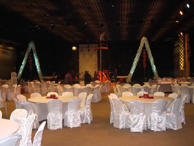 podgotovka za firmeno party.jpg